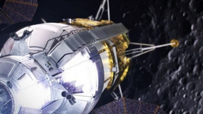 NASA planifikon të arrijë në Hënë deri…