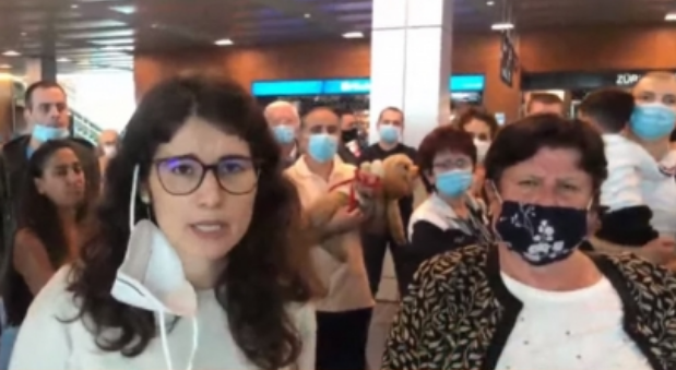 Të bllokuar në aeroportin e Zyrihut, pasagjerët…