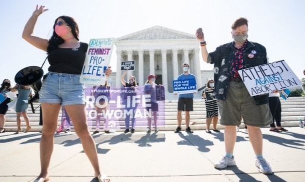 Debati për abortin në SHBA. Gjykata Supreme…