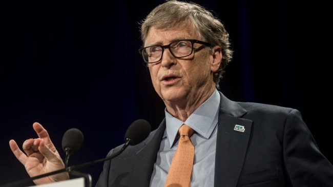 Koronavirusi/ Bill Gates: Një dozë vaksine s’do…