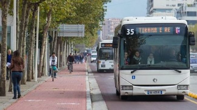 Koronavirusi/ Tirana rrezikon të mos ketë transport…