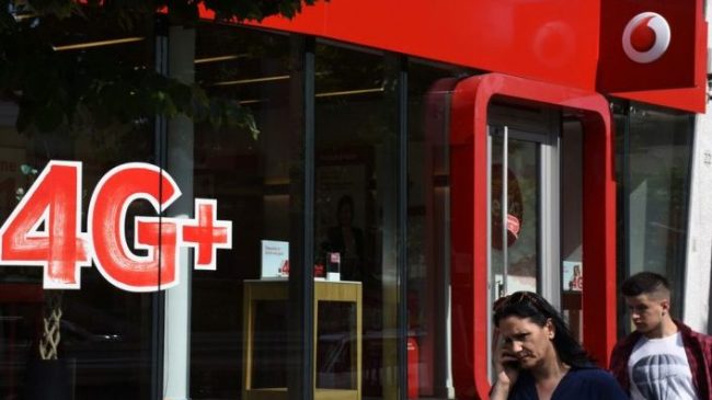 Vazhdojnë vjedhjet… ‘Vodafone-Albania’ akuzohet nga qytetarët për…