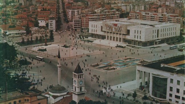 Qendra e Tiranës në një shekull, “shkatërrim…