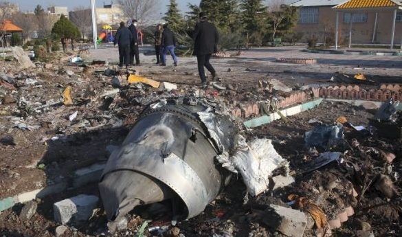 Avioni ukrainas u gôdit nga dy ràketa…