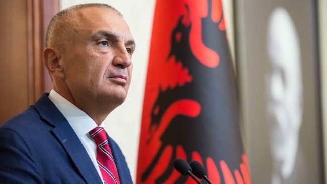 Meta thirrje shqiptarëve: Protéstoni për të drejtat…
