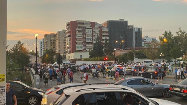 Tiranë, shkon në dy numri i kalimtarëve&hellip;