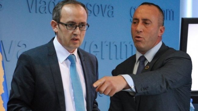 Nëse Hoti nënshkruan marrëveshjen me Serbinë, Haradinaj…