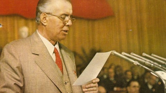 Urdhëri për ekzekutimin e Enver Hoxhës kur…