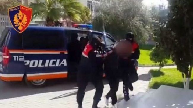 Arrestohen pesë persona në Durrës, ja për&hellip;