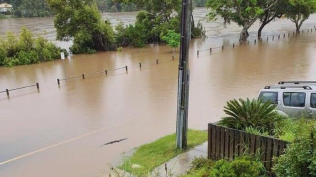Përmbytje ‘katastrofike’/ Australia nën ujë, me mijëra…
