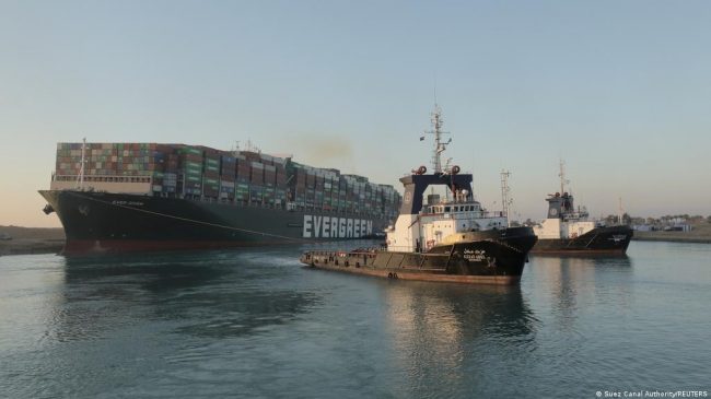 Bllokimi i kanalit të Suezit zbulon pengesat…