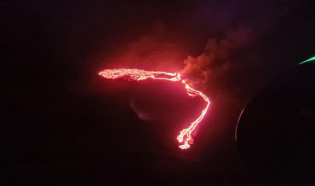 Shpërthen vullkani joaktiv prej 900 vitesh, rreth…
