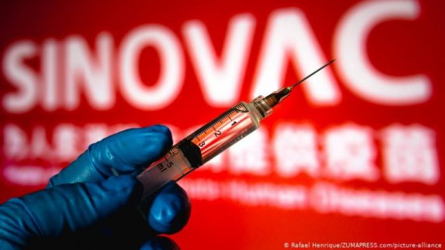 ‘Vaksina kineze ‘Sinovac’, 50.4 % efektive kundër…