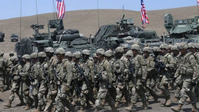 Ushtarët amerikanë ‘zbarkojnë’ në Shqipëri, momentet para…