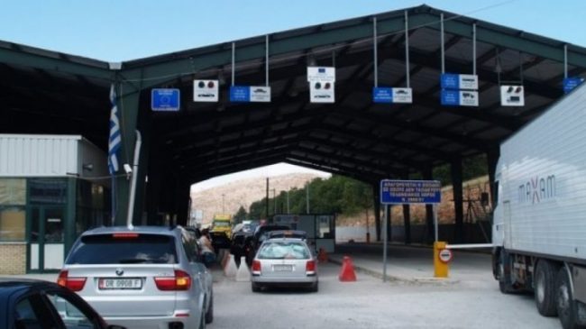 Hapet Pika Kufitare e Kapshticës, lejohet kalimi…