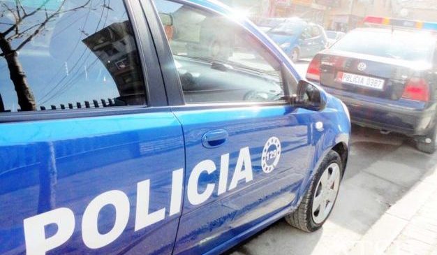 Përndiqte vazhdimisht 13-vjeçaren, arrestohet 21-vjeçari në Vlorë
