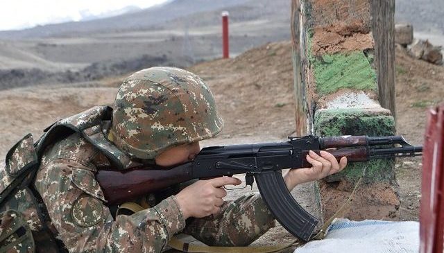 Përshkallëzohen tensionet midis Azerbajzhanit e Armenisë, ushtarët…
