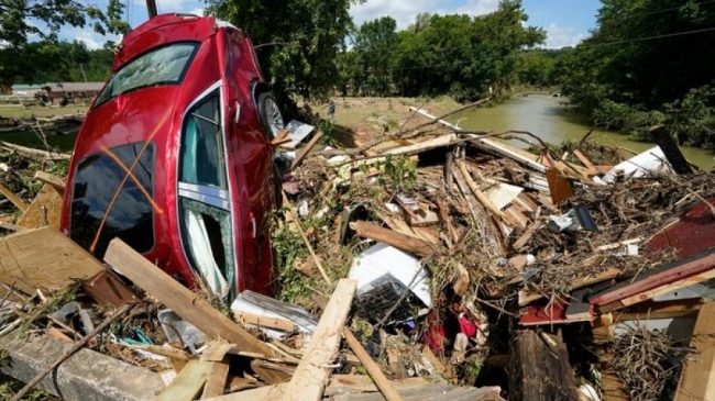 VIDEO/ Katastrofë nga përmbytjet në Tenesi, 22…
