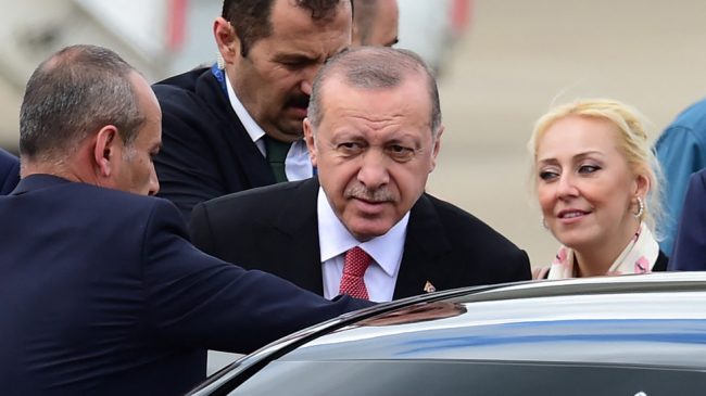 Erdogan bojkoton Samitin e Klimës, ia hedh…