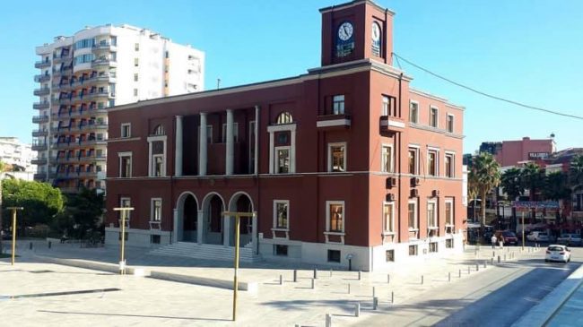 Shkarkohet nënkryetari i Bashkisë së Durrësit, zbulohet…