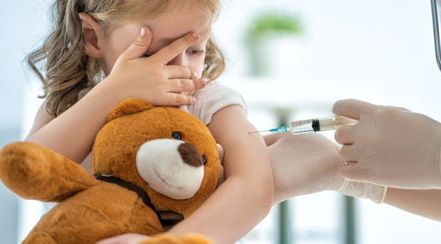 Pfizer: Dy doza vaksine për fëmijët janë…