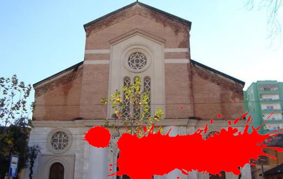 Sulmohet kisha ku prifti përdhunonte adoleshenten shqiptare,…
