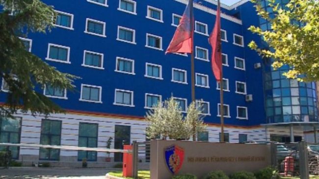 Arrestimi me drogë i efektivit të Tiranës…