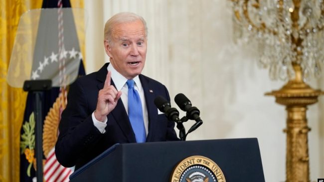 Biden paralajmëron Iranin se do të përballet…