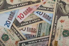Dollari dhe paundi britanik shënojnë rritje, euro…