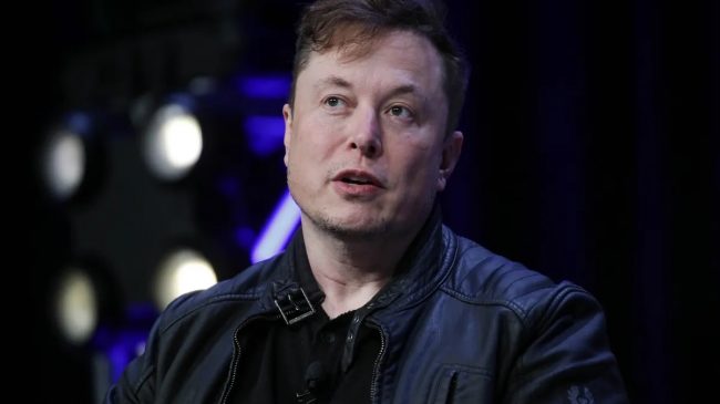 “Elon Musk do të shkarkojë 75% të…