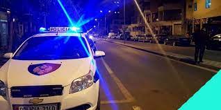 Aksident i trefishtë në Vlorë, shoferët sherr…