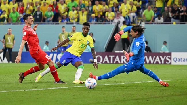 Brazili mposht Zvicrën, kualifikohet për në raundin…