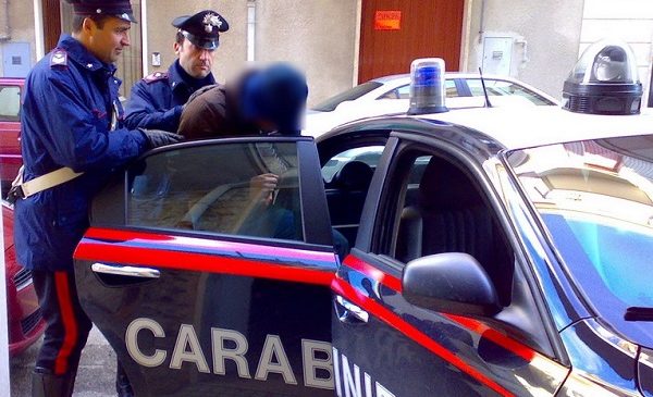 Vidhnin banesat në Itali, arrestohet 3 “skifterët”…