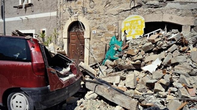 Tërmet i fuqishëm në Itali, banorët të…