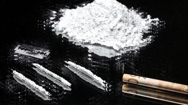 Mjekët ngrenë alarmin: Përdoruesit e kokainës rrezikojnë…