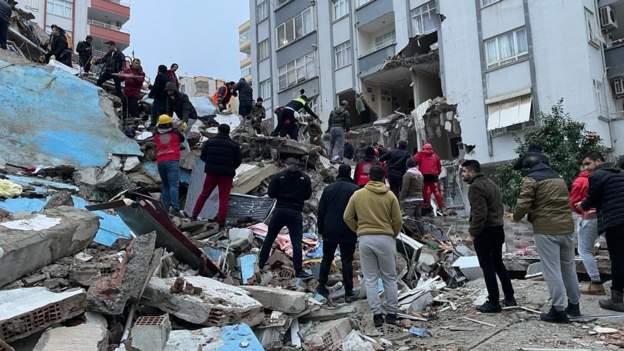 Tërmeti i Turqisë/ Qeveria: Kush rrit qiratë…