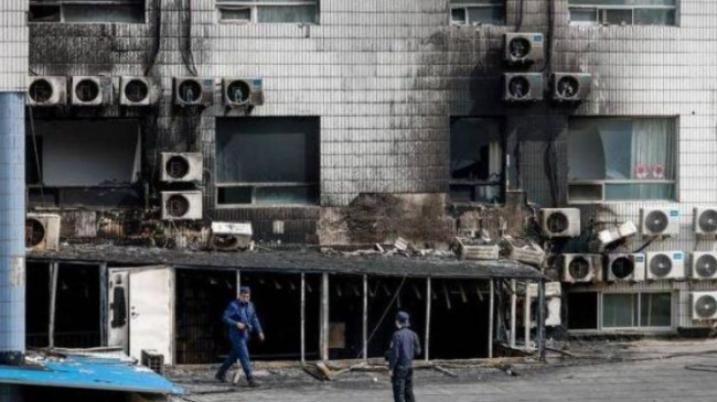 Shkrumbohet spitali në Pekin, humbin jetën 29…