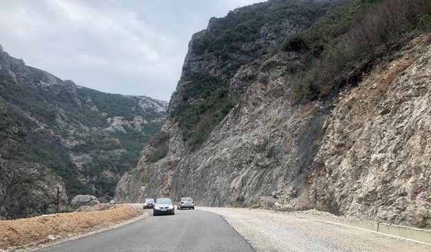 Shtyhet afati i përfundimit të rrugës së&hellip;