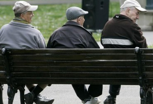 Eksperiment me të moshuarit, pensionin do e&hellip;