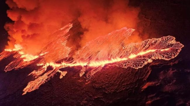 Shpërthimi i vullkanit në Islandë, ekspertët e…