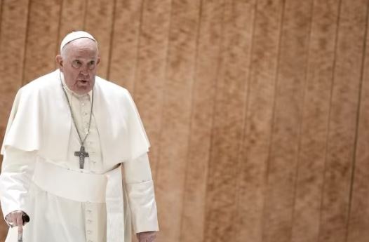 Papa Françesku: Kënaqësia seksuale është një dhuratë…
