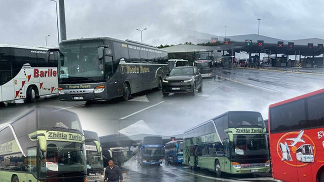 Serbia bllokon autobusët e Kosovës në kufij…