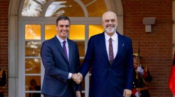 Kryeministri spanjoll dëgjon këshillën e Ramës: Nuk…