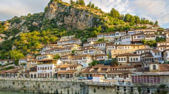 “Lagunas”: Shqipëria, destinacioni më i mirë për…