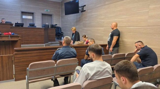 Eskalon situata/ Serbi i akuzuar për krime&hellip;
