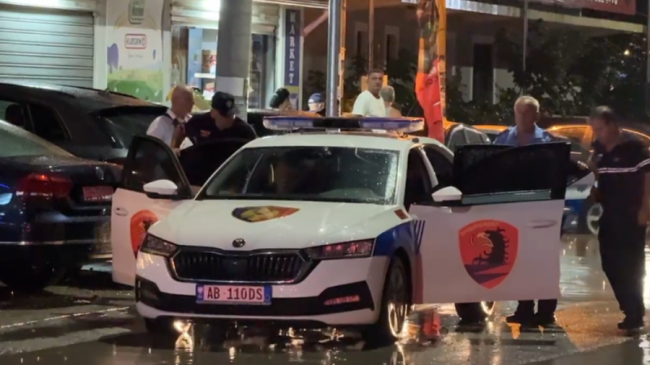 Shpallen në kërkim vëllezërit Frroku për vrasjen&hellip;