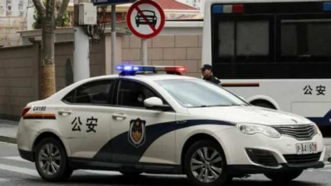 Tragjike! Autobusi i shkollës përplas prindërit dhe&hellip;