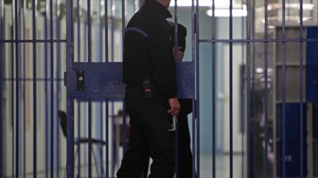 I burgosuri shqiptar bën për spital gardianët,&hellip;