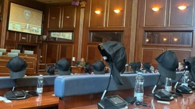 Mesazhet e Mihalit me Nagip Krasniqin, PDK&hellip;