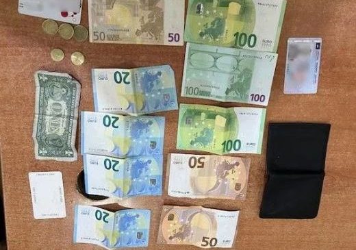 Qytetari e gjen portofolin me 530 euro&hellip;